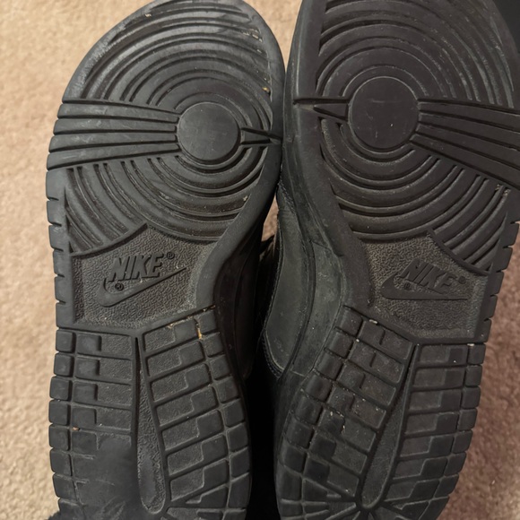 Men's Black Sneakers - Picture 3 of 3